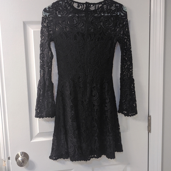 Black Lace Bell Sleeve Dress - Picture 2 of 4